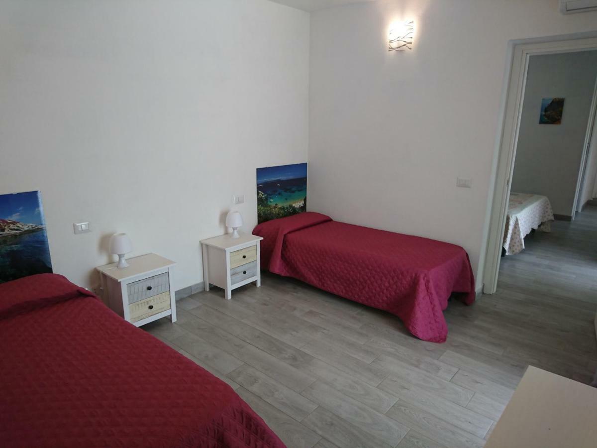 Residence Melograno Capoliveri  Luaran gambar